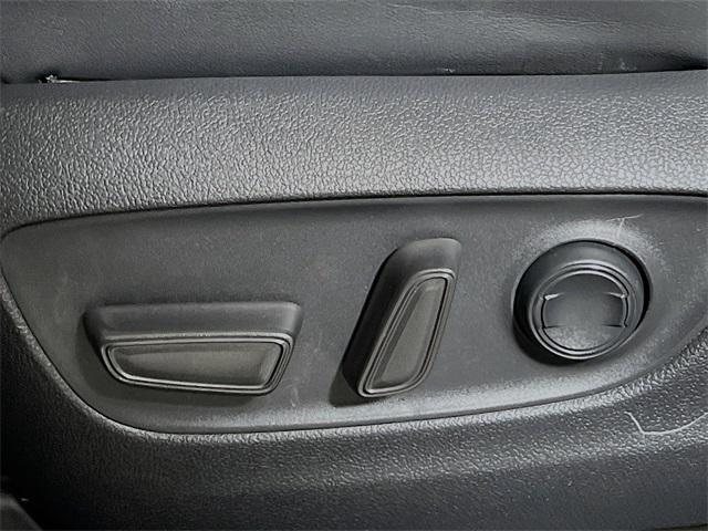 used 2022 Toyota RAV4 car, priced at $25,472