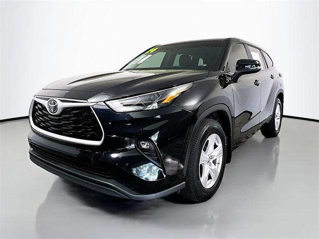 used 2024 Toyota Highlander car, priced at $41,161