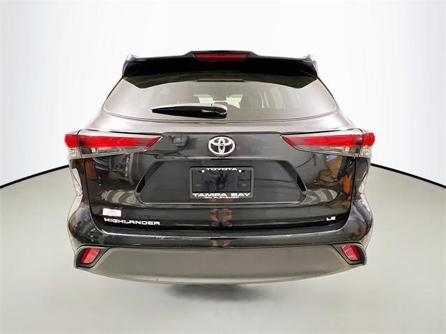 used 2024 Toyota Highlander car, priced at $41,161