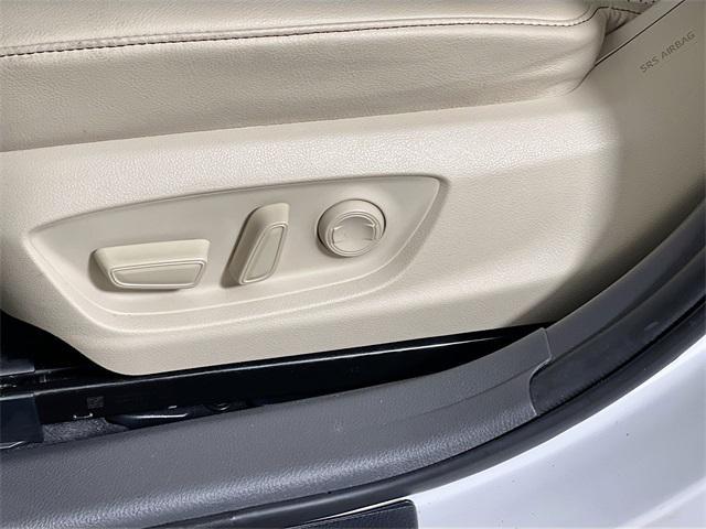 used 2019 Toyota Camry Hybrid car, priced at $22,541