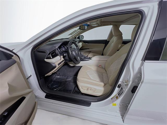 used 2019 Toyota Camry Hybrid car, priced at $22,541