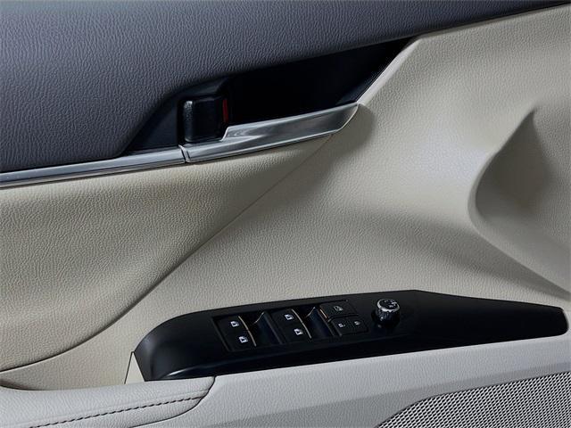 used 2019 Toyota Camry Hybrid car, priced at $22,541
