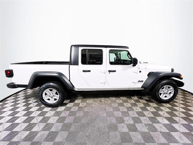 used 2023 Jeep Gladiator car, priced at $27,100