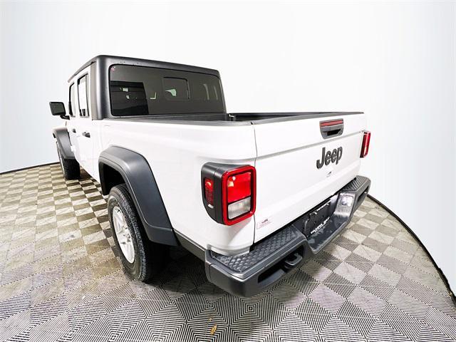 used 2023 Jeep Gladiator car, priced at $27,100