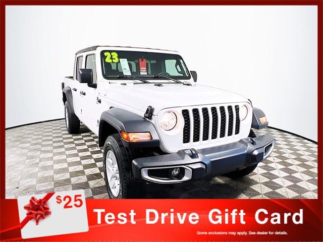 used 2023 Jeep Gladiator car, priced at $27,100