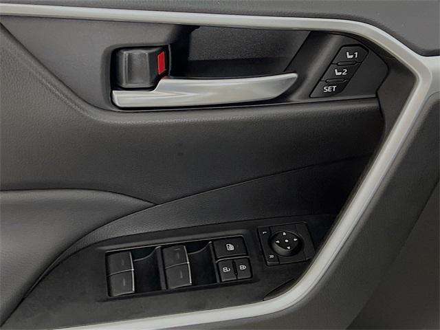 new 2025 Toyota RAV4 car, priced at $38,113