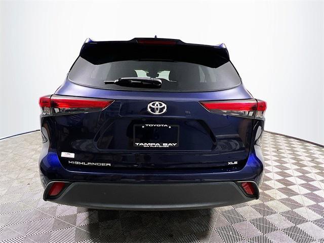 used 2022 Toyota Highlander car, priced at $30,712