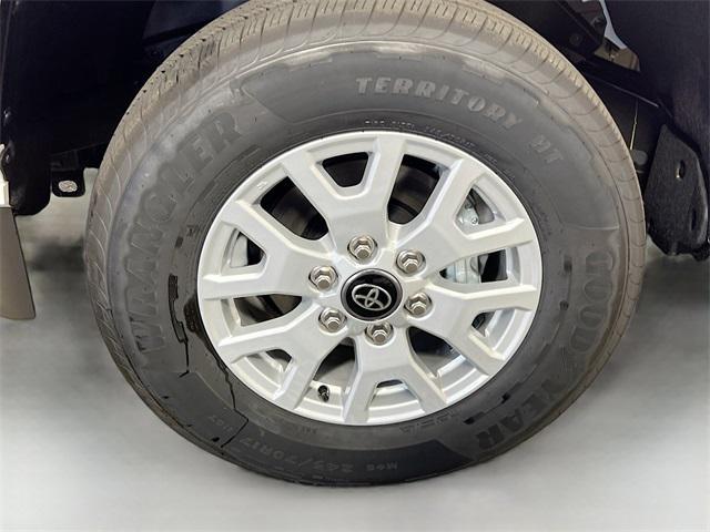 new 2025 Toyota Tacoma car