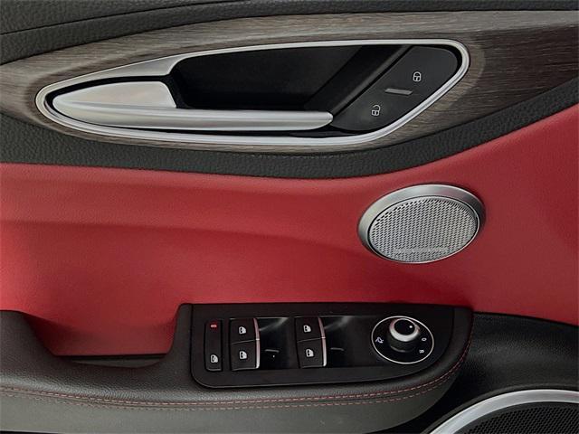 used 2020 Alfa Romeo Giulia car, priced at $19,107
