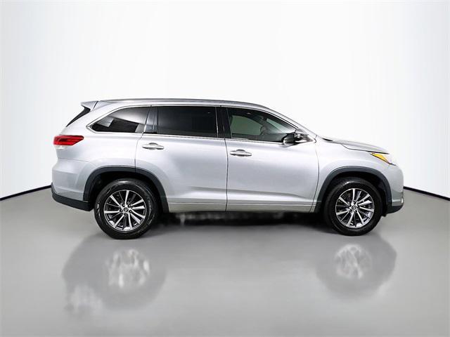 used 2017 Toyota Highlander car, priced at $18,800