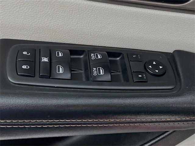 used 2018 Chrysler Pacifica car, priced at $15,022