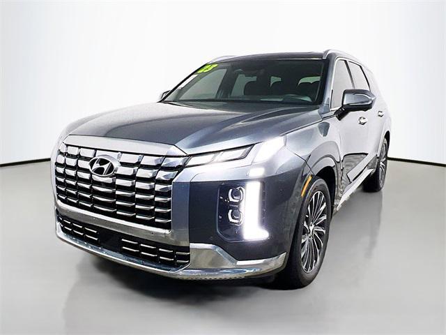 used 2023 Hyundai Palisade car, priced at $38,437