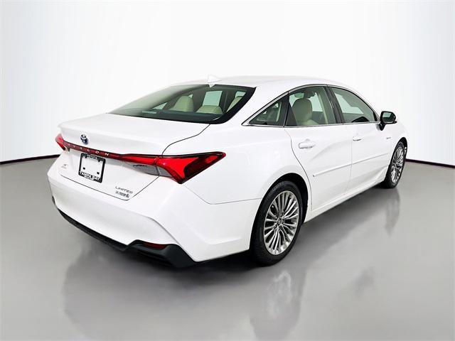 used 2019 Toyota Avalon Hybrid car, priced at $28,173