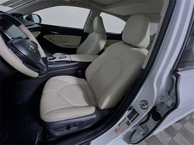 used 2019 Toyota Avalon Hybrid car, priced at $28,173