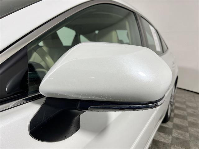 used 2019 Toyota Avalon Hybrid car, priced at $28,173