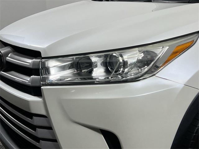used 2018 Toyota Highlander car, priced at $20,520