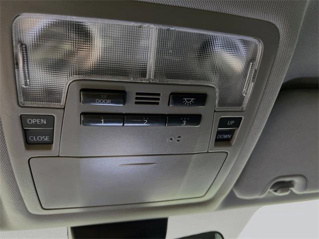 used 2018 Toyota Highlander car, priced at $20,520