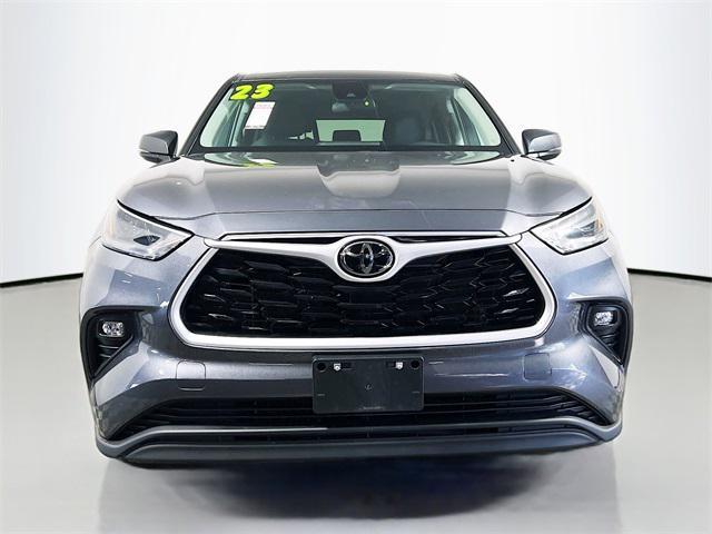 used 2023 Toyota Highlander car, priced at $30,500