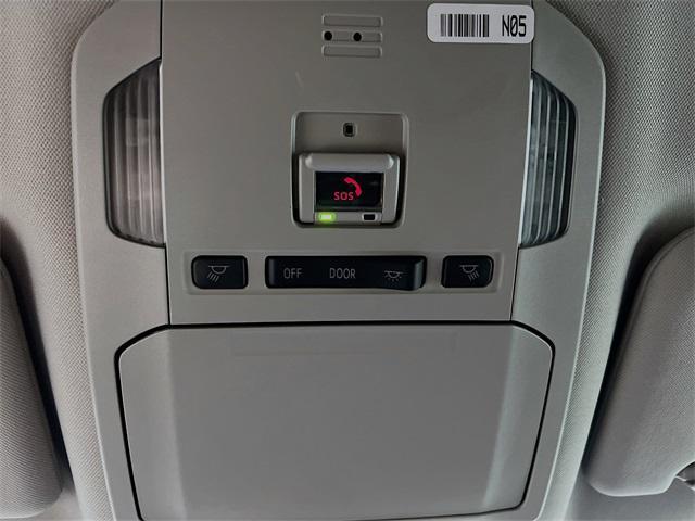 used 2023 Toyota Highlander car, priced at $30,500