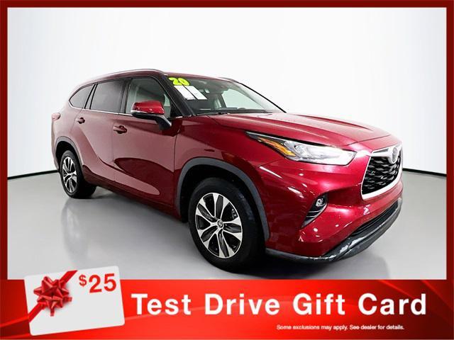 used 2020 Toyota Highlander car, priced at $23,660