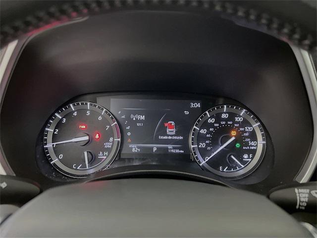 used 2020 Toyota Highlander car, priced at $23,660