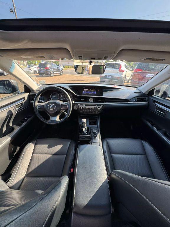 used 2016 Lexus ES 350 car, priced at $23,900
