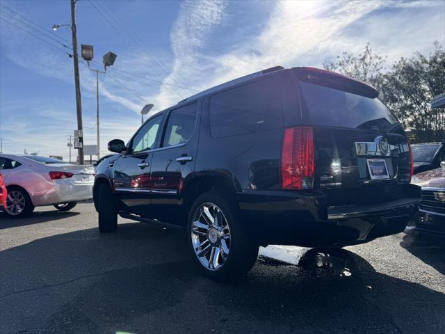 used 2011 Cadillac Escalade car, priced at $15,995