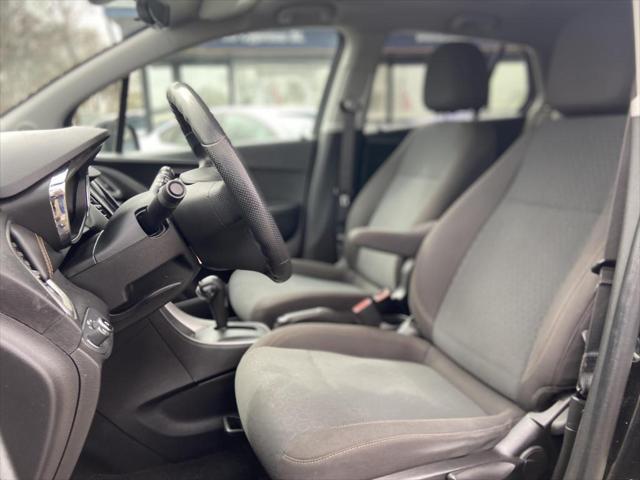 used 2020 Chevrolet Trax car, priced at $10,995