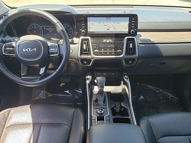 used 2023 Kia Sorento car, priced at $33,978