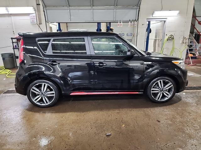 used 2015 Kia Soul car, priced at $10,489