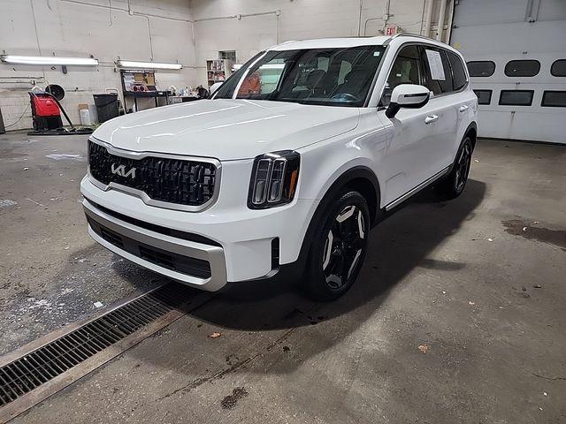 used 2023 Kia Telluride car, priced at $37,995