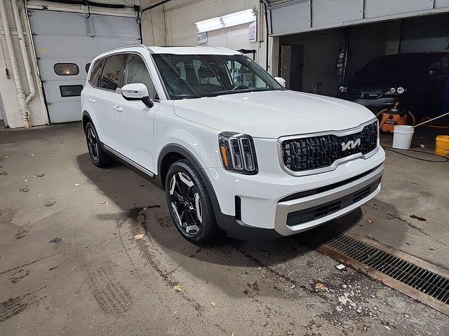 used 2023 Kia Telluride car, priced at $37,995