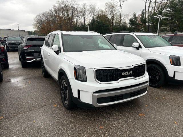 used 2023 Kia Telluride car, priced at $37,995