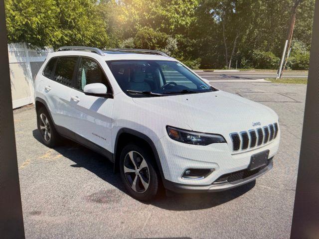 used 2019 Jeep Cherokee car, priced at $17,997