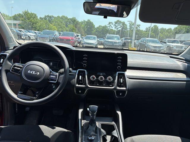 used 2022 Kia Sorento car, priced at $24,686
