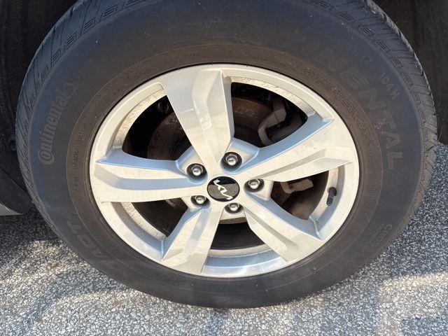 used 2022 Kia Sorento car, priced at $24,686
