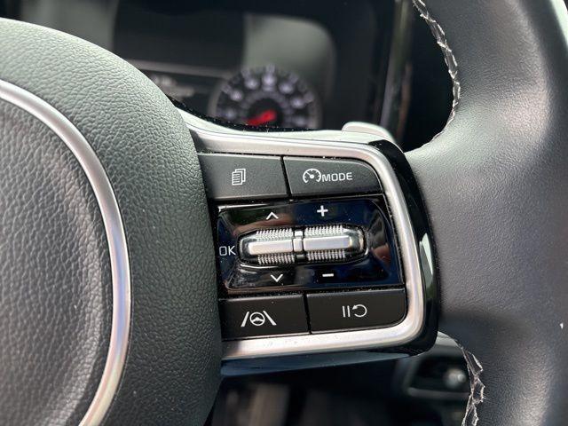 used 2021 Kia Sorento Hybrid car, priced at $23,749