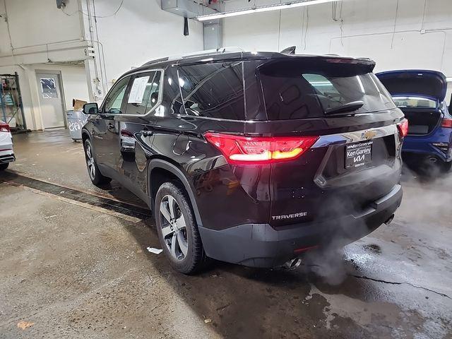 used 2018 Chevrolet Traverse car, priced at $17,997