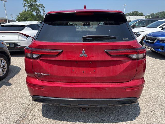 used 2022 Mitsubishi Outlander car, priced at $21,978