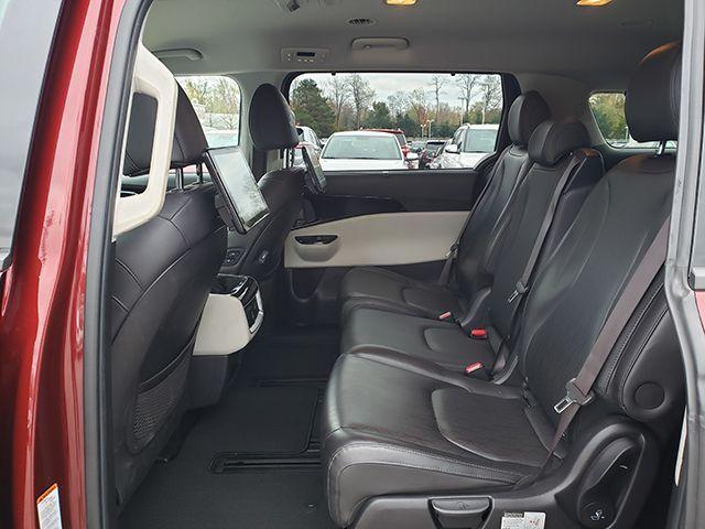 used 2022 Kia Carnival car, priced at $33,995