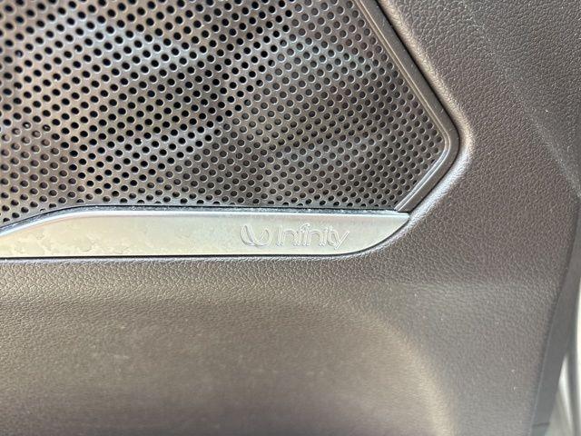 used 2019 Hyundai Santa Fe car, priced at $18,498