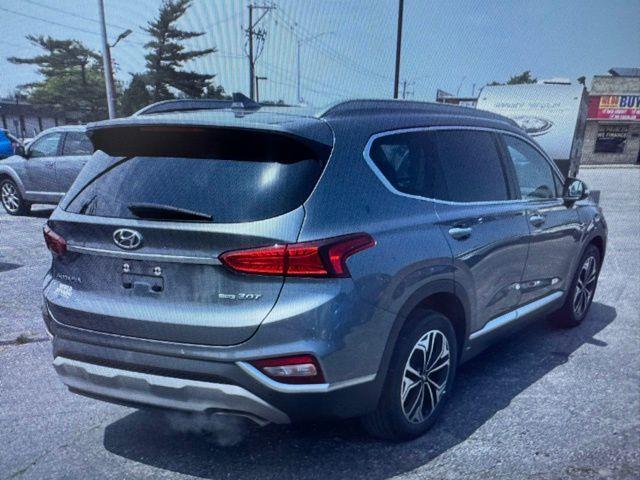 used 2019 Hyundai Santa Fe car, priced at $19,978
