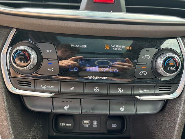 used 2019 Hyundai Santa Fe car, priced at $18,498