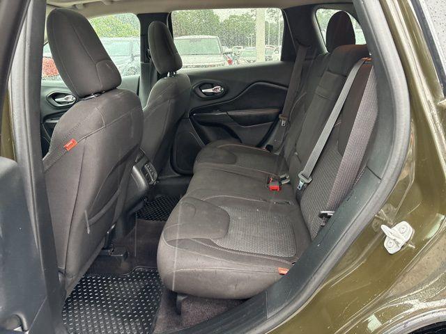used 2016 Jeep Cherokee car, priced at $11,598