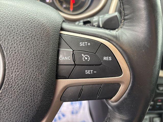 used 2016 Jeep Cherokee car, priced at $11,598