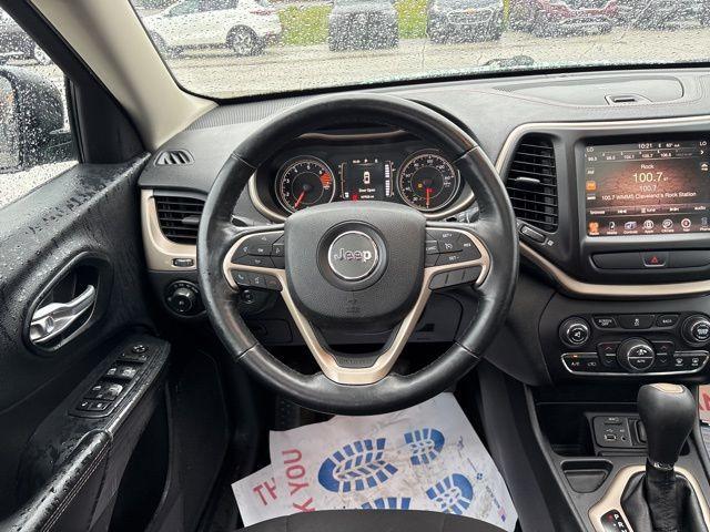 used 2016 Jeep Cherokee car, priced at $11,598