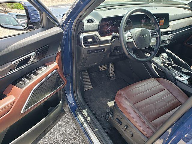 used 2024 Kia Telluride car, priced at $42,711