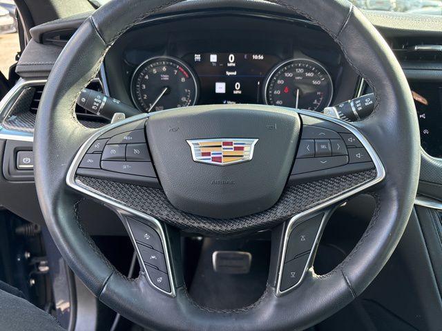 used 2025 Cadillac XT5 car, priced at $51,997