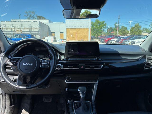 used 2023 Kia Seltos car, priced at $20,215