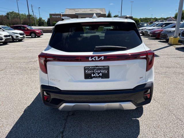 used 2024 Kia Seltos car, priced at $25,298